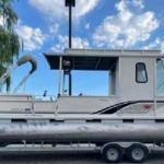 2003 Used Sun Tracker PARTY HUT 30 I/O Regency Wendell, ID 83355 (Sold) on Pre Owned Boats For Sale
